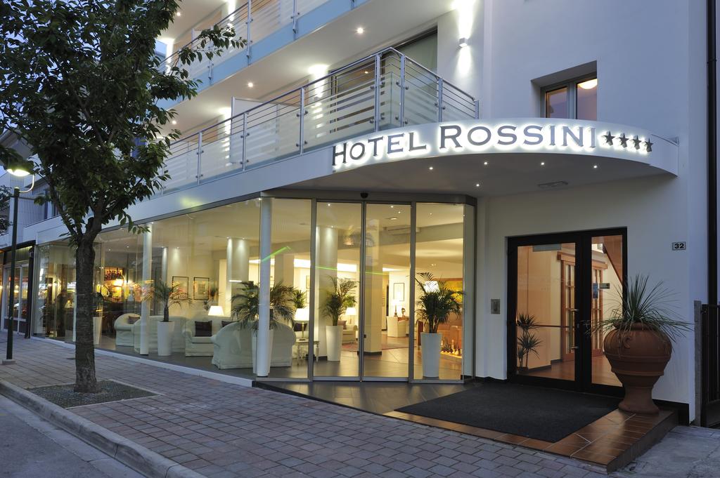 foto anteprima Hotel Rossini